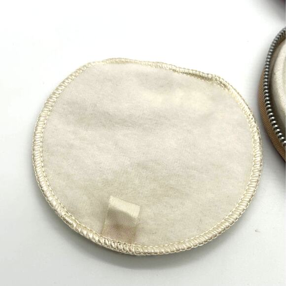 Vintage 1930's or 40's Leather Powder Compact - Picture 9 of 11